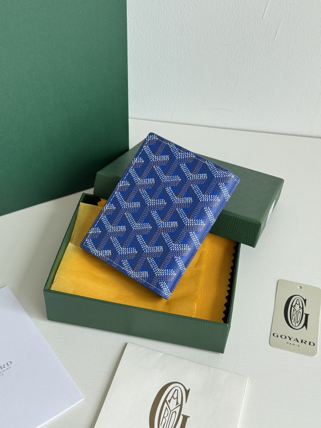 Saint-Marc カードケース - 上質な頭層牛皮製