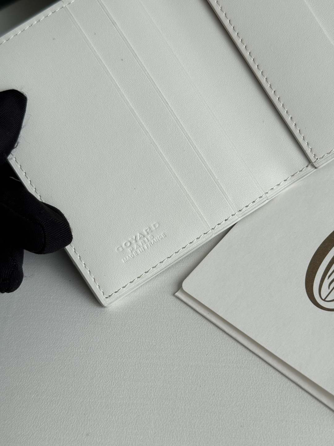 Saint-Marc カードケース 头层牛皮 魅力的デザイン