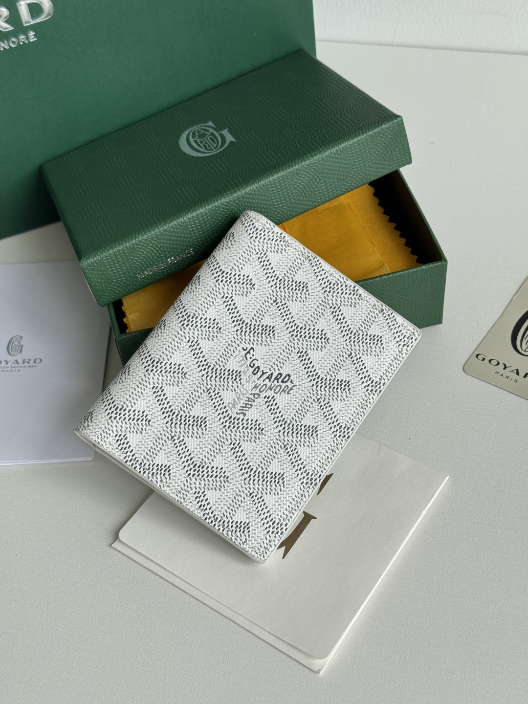 Saint-Marc カードケース 头层牛皮 魅力的デザイン