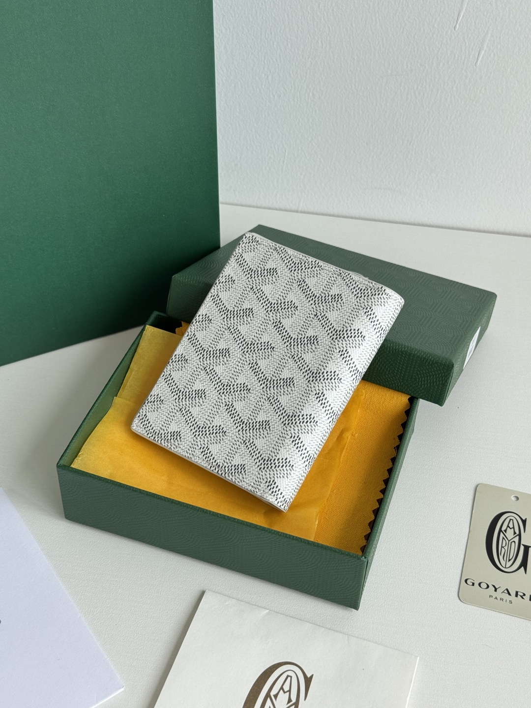 Saint-Marc カードケース 头层牛皮 魅力的デザイン