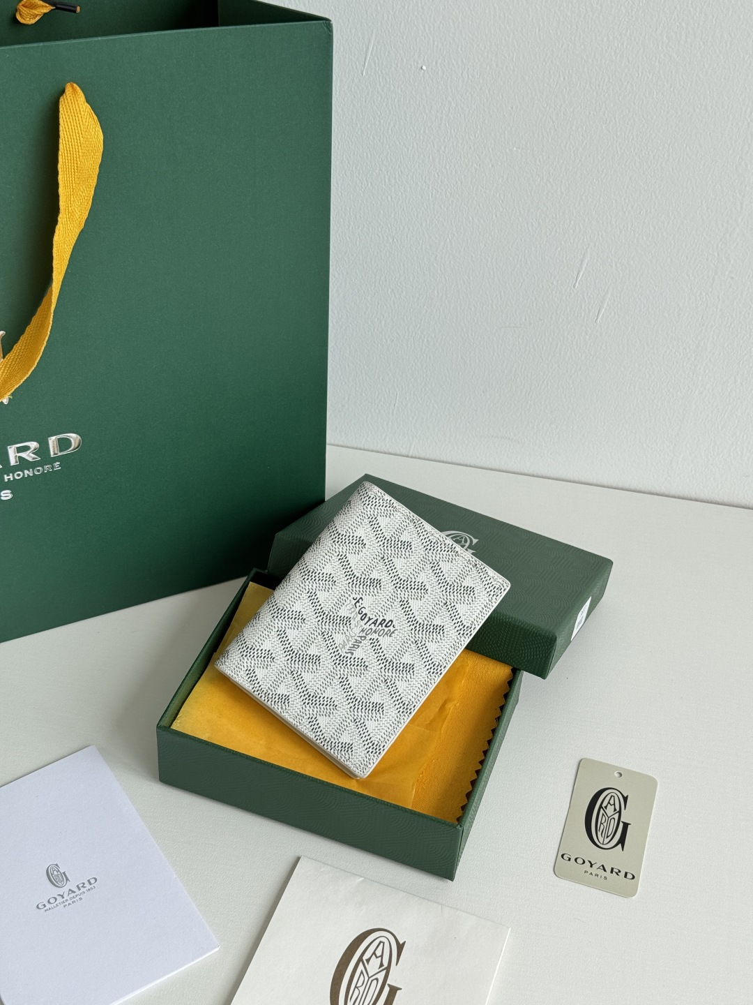 Saint-Marc カードケース 头层牛皮 魅力的デザイン