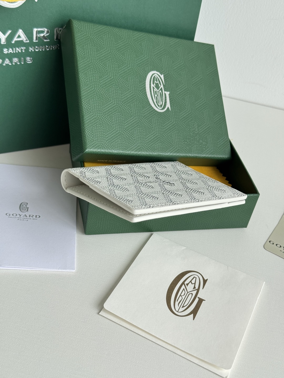 Saint-Marc カードケース 头层牛皮 魅力的デザイン