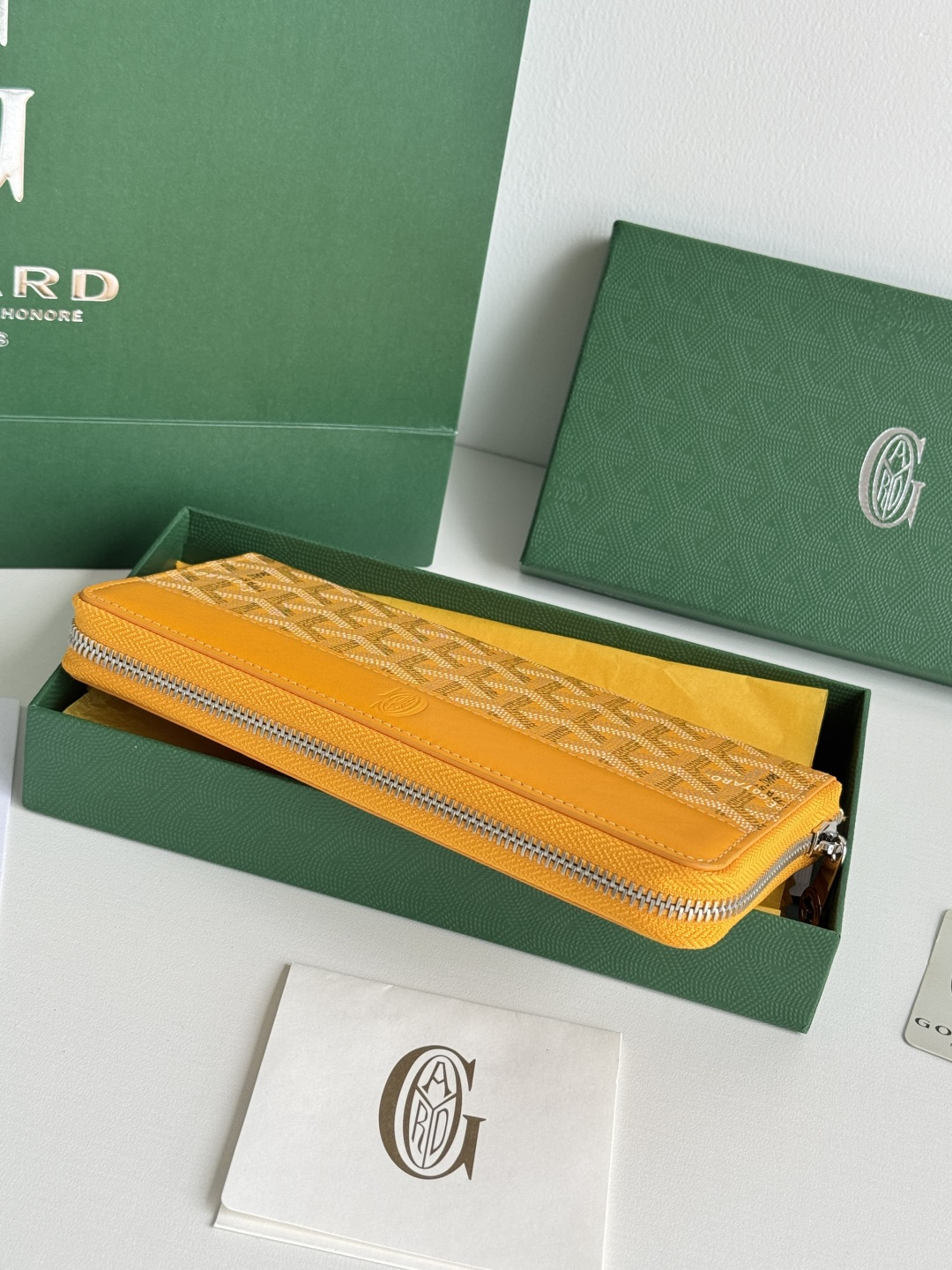 GOYARD 長款大号財布 - 8つのカードスロットと大収納