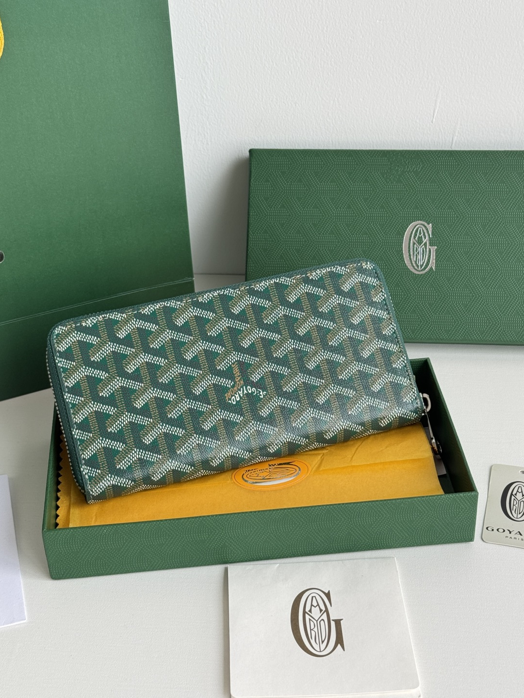 GOYARD 長款大号钱包 - 8つのカードスロットと大収納スペース