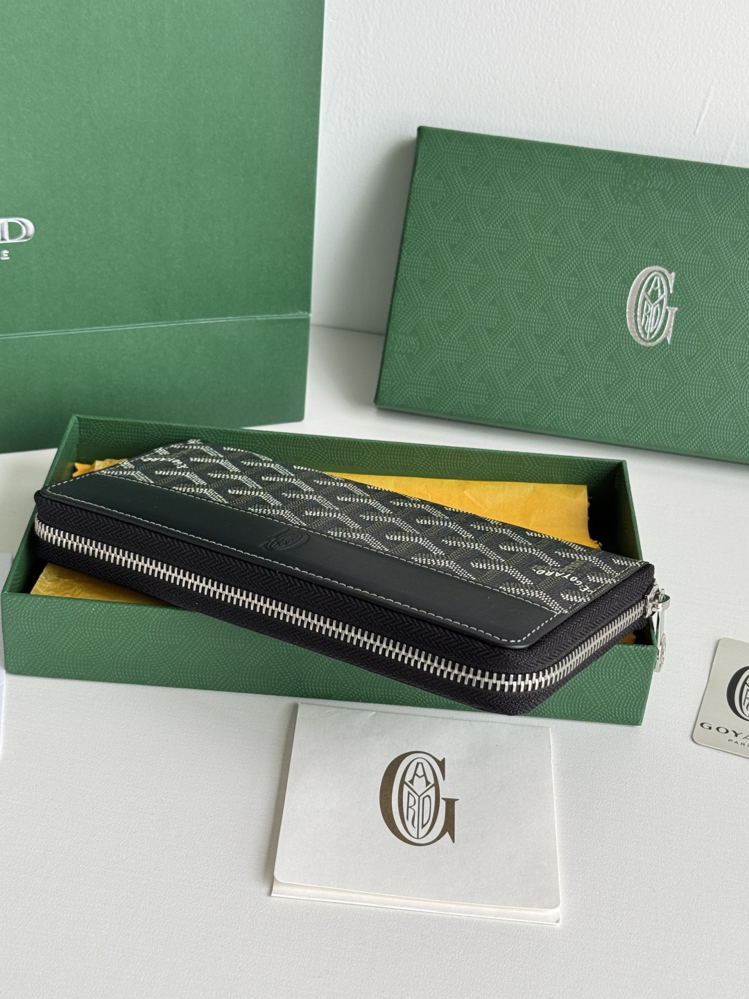 GOYARD 長款大号財布 - 8つのカードスロットと大容量の収納