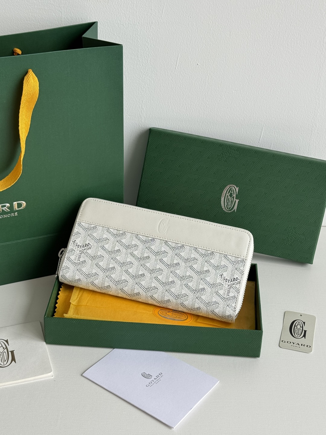 GOYARD 長款大号財布 - 8つのカードスロットと収納力抜群