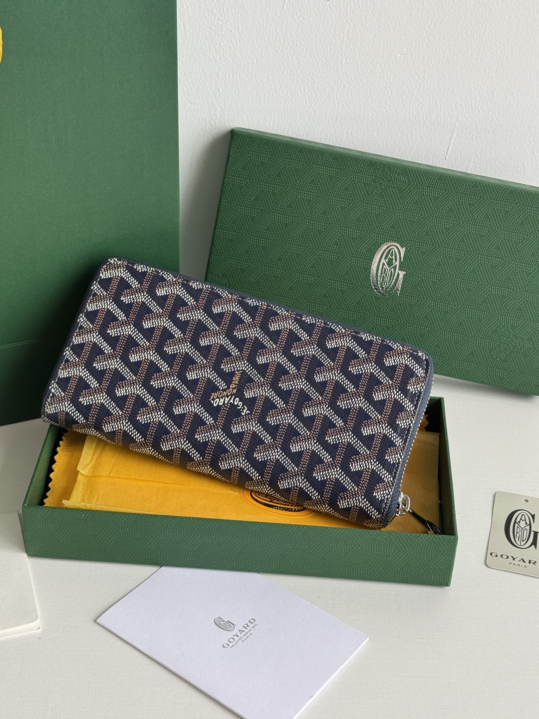 GOYARD 長款大号財布 カード8枚収納可能