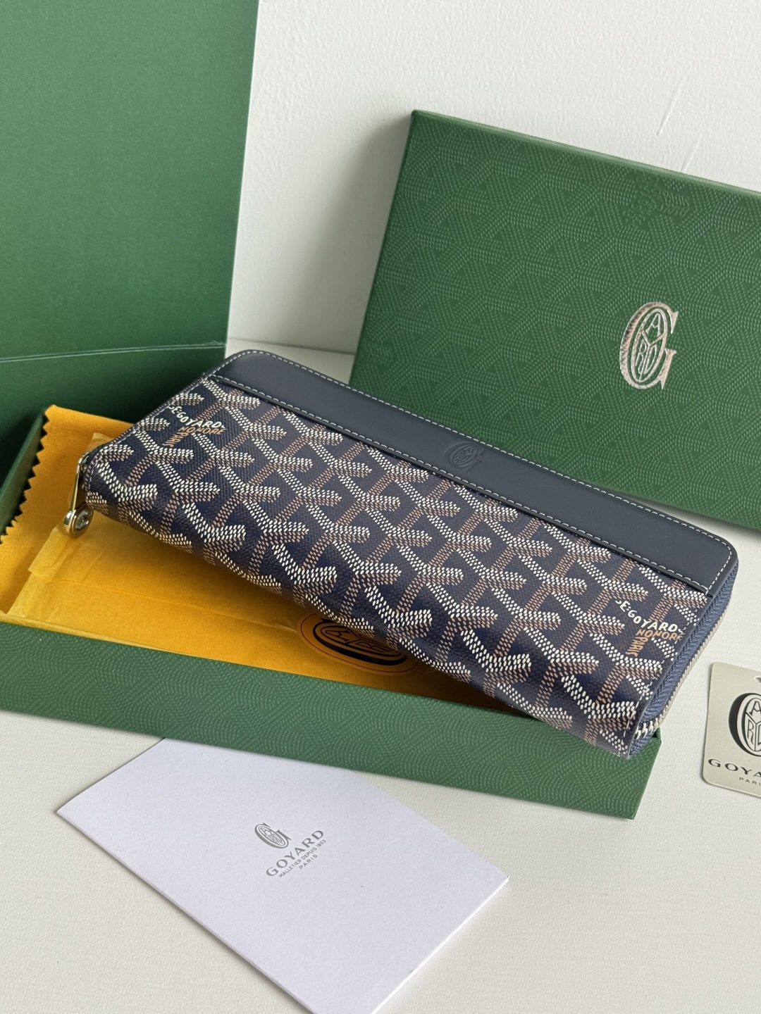 GOYARD 長款大号財布 カード8枚収納可能