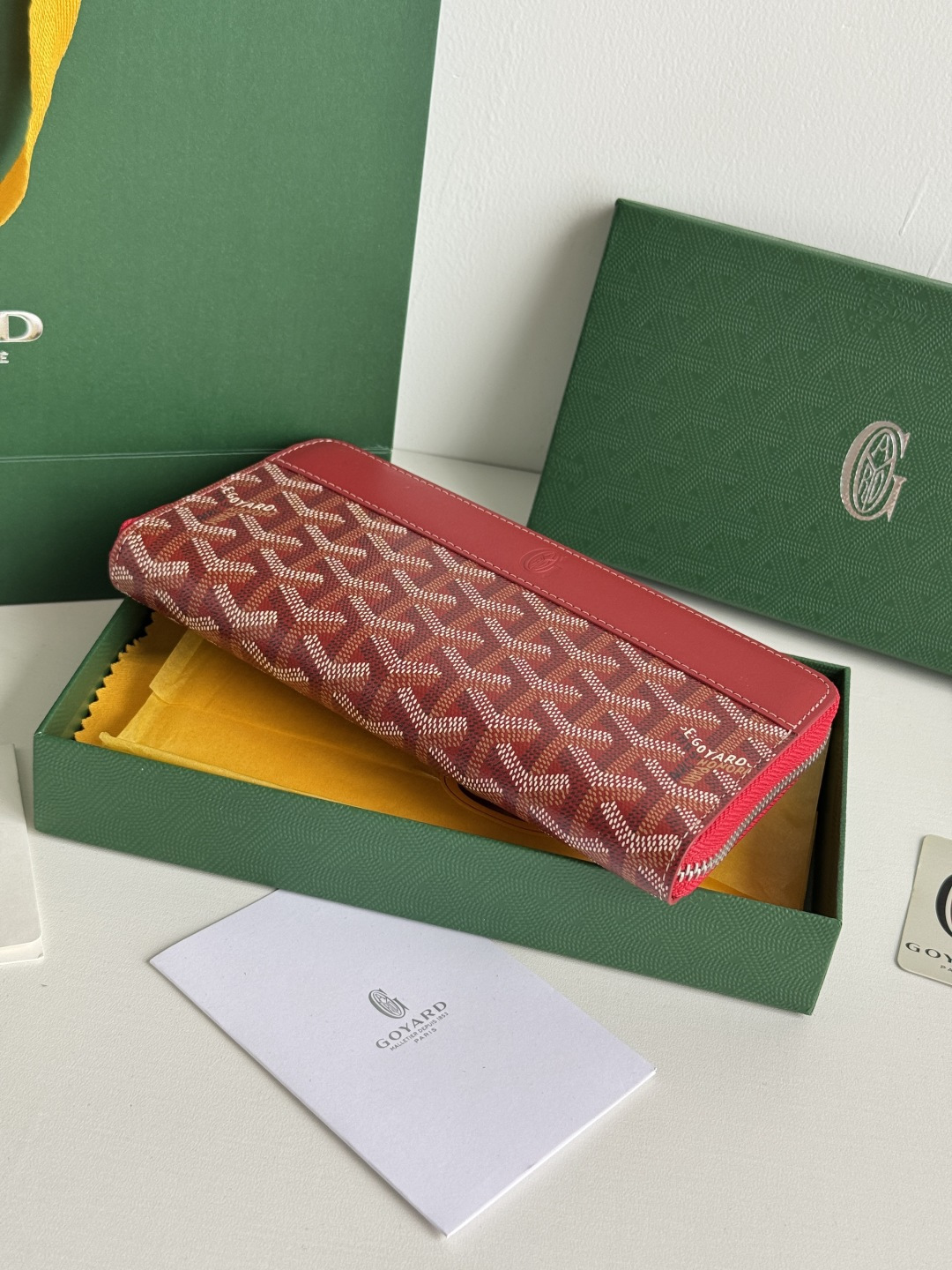 GOYARD 長款大号財布 - 8つのカードスロットと収納力抜群