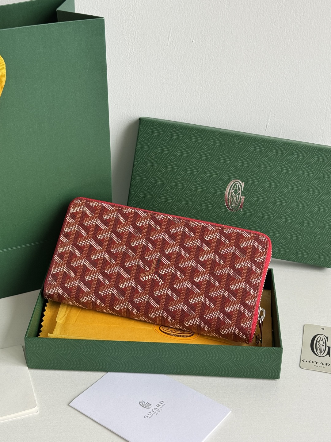 GOYARD 長款大号財布 - 8つのカードスロットと収納力抜群