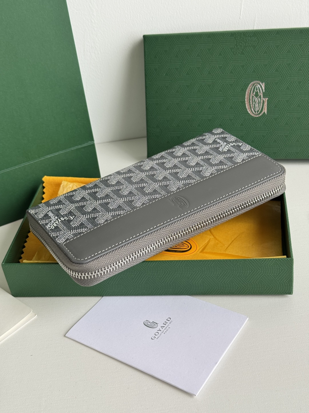 GOYARD 長款大号钱包 - 8つのカードスロットと大容量収納