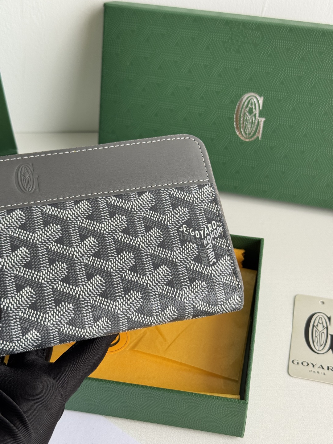 GOYARD 長款大号钱包 - 8つのカードスロットと大容量収納