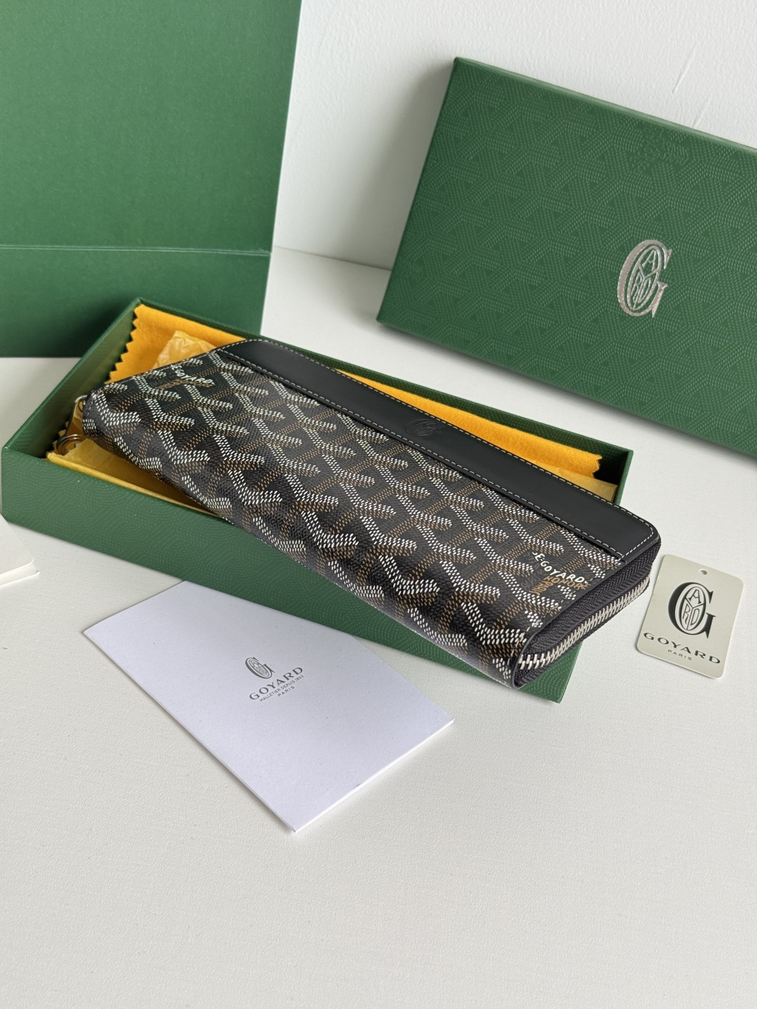 GOYARD 長款大号財布 - 8つのカードスロットと広い収納スペース