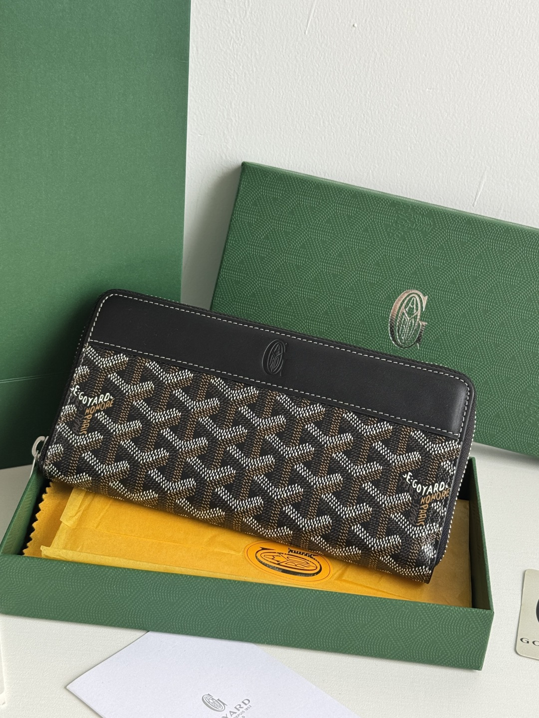 GOYARD 長款大号財布 - 8つのカードスロットと広い収納スペース
