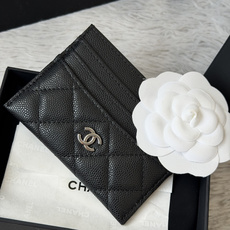 🌾 chanel 新品 卡片包鱼子酱牛皮七个卡位 可放零钱 进口意大利鱼子酱牛皮制作+五金logo 太美 🌾 chanel 新品 卡片包鱼子酱牛皮七个卡位 可放零钱 进口意大利鱼子酱牛皮制作+五金logo 太美