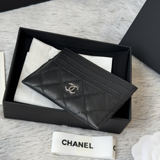 🌾 chanel 新品 卡片包鱼子酱牛皮七个卡位 可放零钱 进口意大利鱼子酱牛皮制作+五金logo 太美 🌾 chanel 新品 卡片包鱼子酱牛皮七个卡位 可放零钱 进口意大利鱼子酱牛皮制作+五金logo 太美