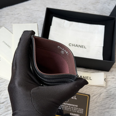 🌾 chanel 新品 卡片包鱼子酱牛皮七个卡位 可放零钱 进口意大利鱼子酱牛皮制作+五金logo 太美 🌾 chanel 新品 卡片包鱼子酱牛皮七个卡位 可放零钱 进口意大利鱼子酱牛皮制作+五金logo 太美