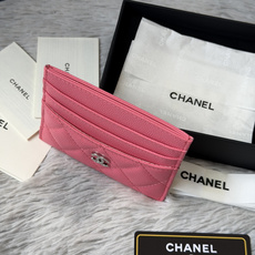 🌾 新增彩色 银扣chanel 新品 卡片包鱼子酱牛皮七个卡位 可放零钱 进口意大利鱼子酱牛皮制作+五金 🌾 新增彩色 银扣chanel 新品 卡片包鱼子酱牛皮七个卡位 可放零钱 进口意大利鱼子酱牛皮制作+五金