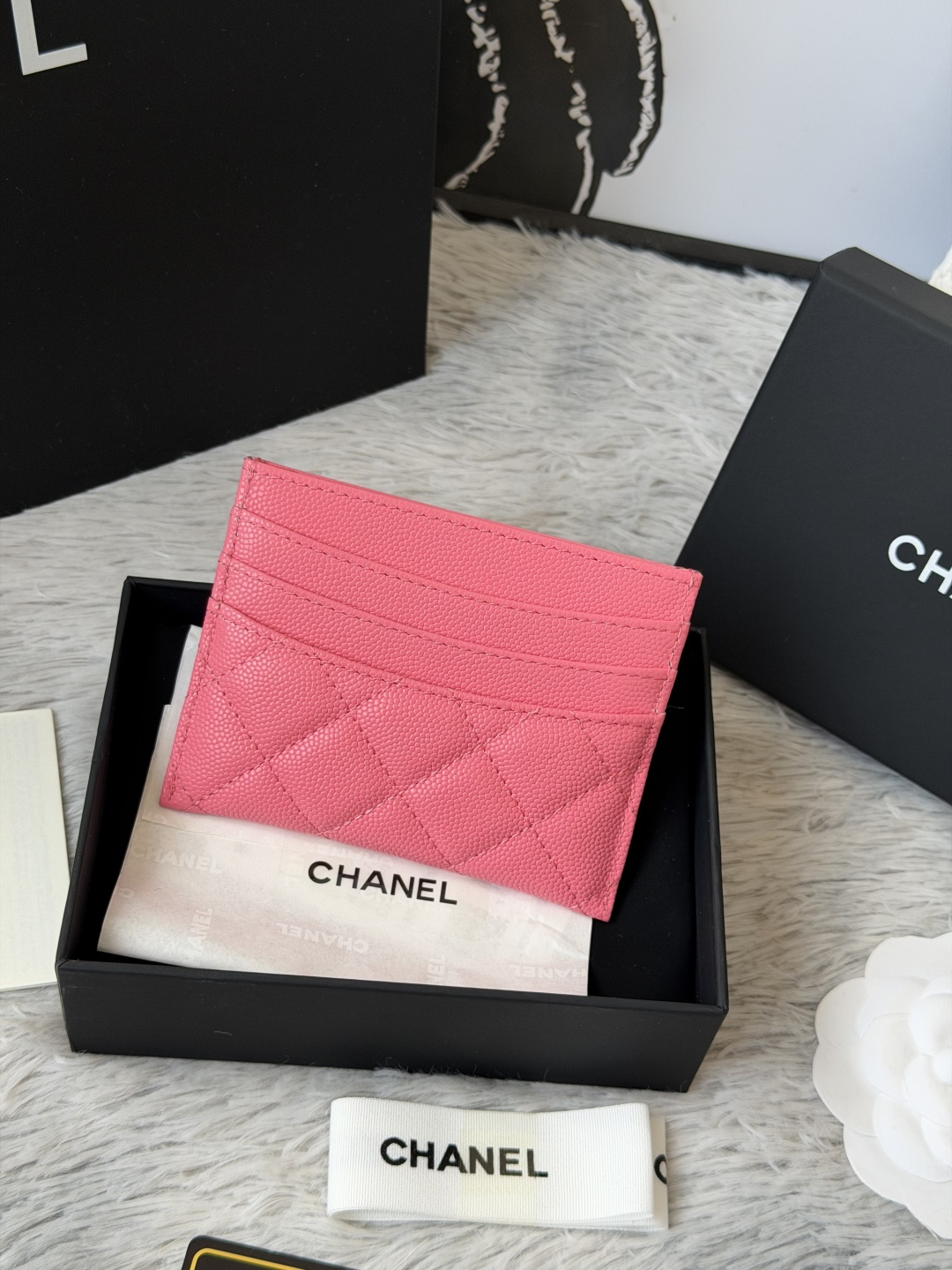 🌾 chanel 新品 卡片包鱼子酱牛皮七个卡位 可放零钱 进口意大利鱼子酱牛皮制作+五金logo 太美