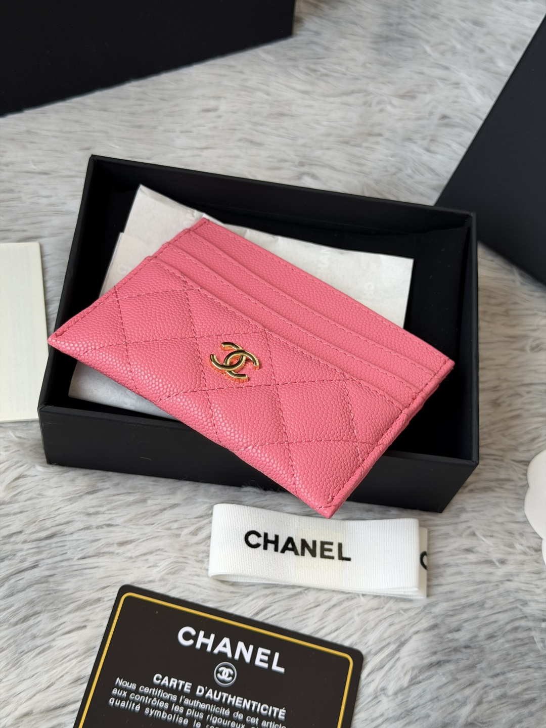🌾 chanel 新品 卡片包鱼子酱牛皮七个卡位 可放零钱 进口意大利鱼子酱牛皮制作+五金logo 太美