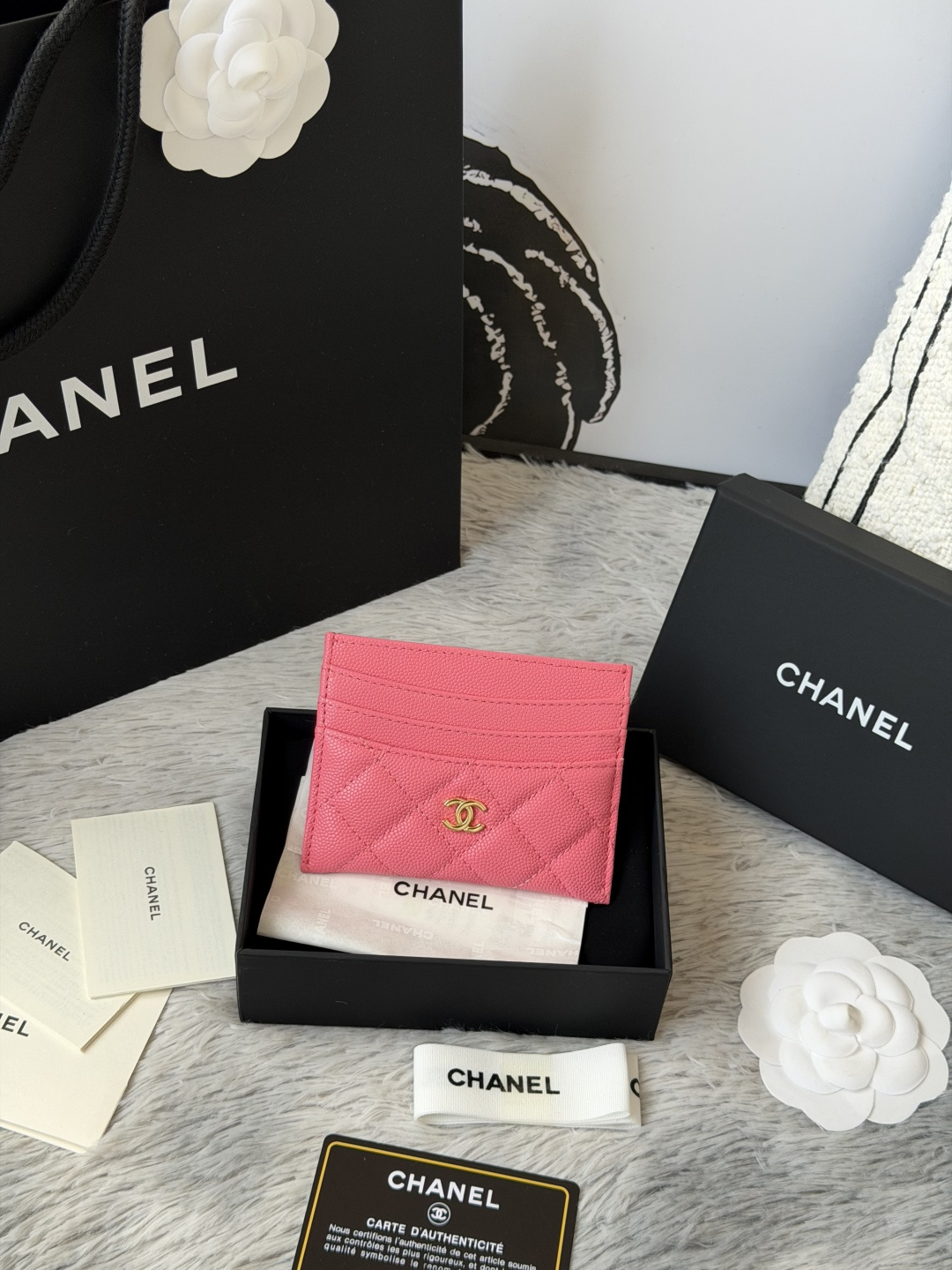 🌾 chanel 新品 卡片包鱼子酱牛皮七个卡位 可放零钱 进口意大利鱼子酱牛皮制作+五金logo 太美