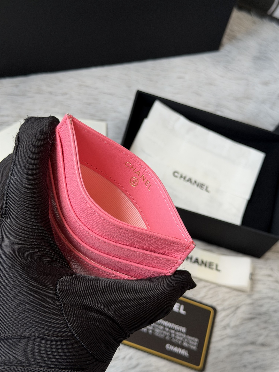 🌾 chanel 新品 卡片包鱼子酱牛皮七个卡位 可放零钱 进口意大利鱼子酱牛皮制作+五金logo 太美