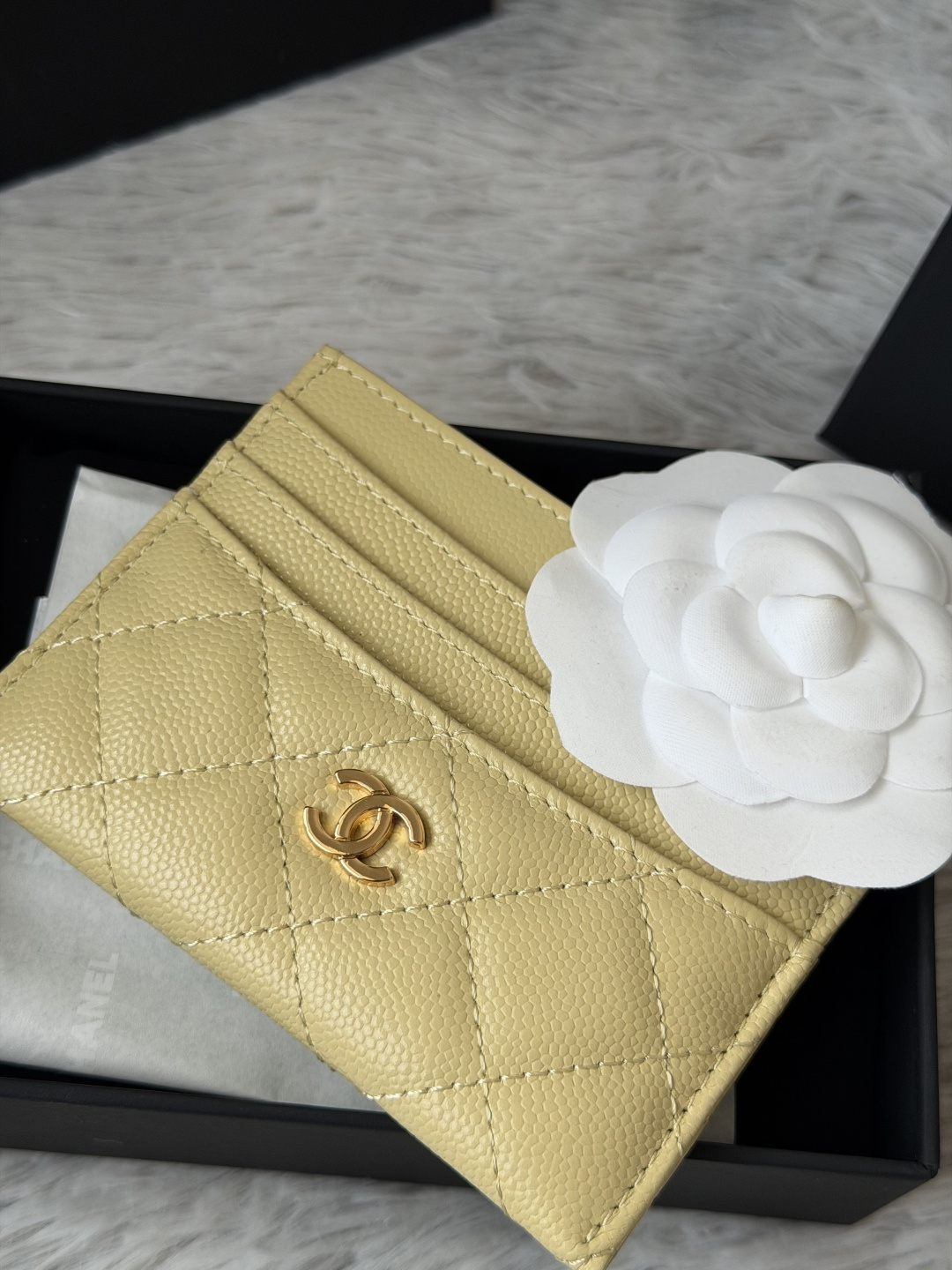 🌾 chanel 新品 卡片包鱼子酱牛皮七个卡位 可放零钱 进口意大利鱼子酱牛皮制作+五金logo 太美