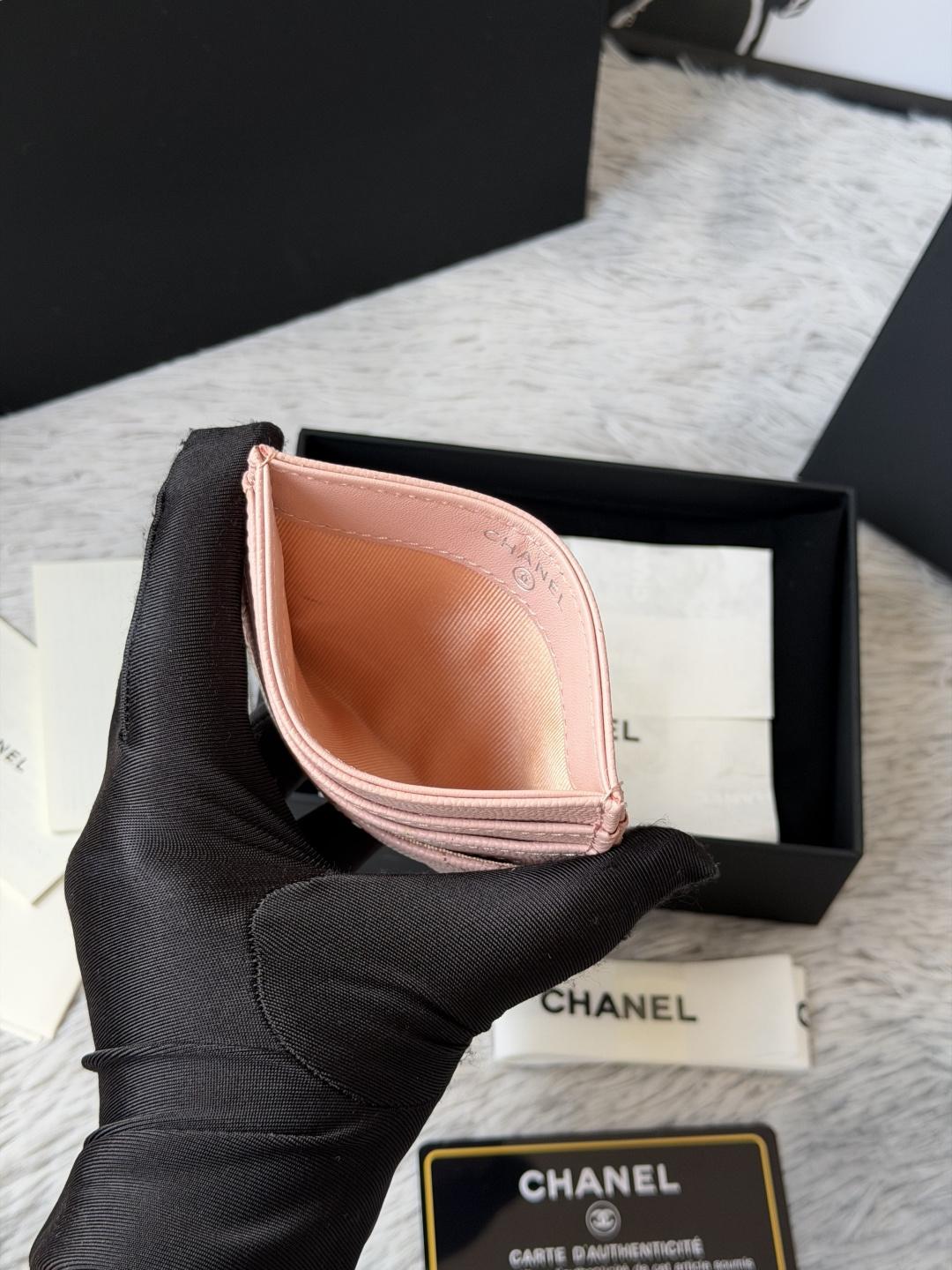 🌾 新增彩色银扣chanel 新品 卡片包鱼子酱牛皮七个卡位 可放零钱 进口意大利鱼子酱牛皮制作+五金l 🌾 新增彩色银扣chanel 新品 卡片包鱼子酱牛皮七个卡位 可放零钱 进口意大利鱼子酱牛皮制作+五金l