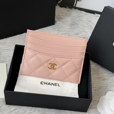 🌾 chanel 新品 卡片包鱼子酱牛皮七个卡位 可放零钱 进口意大利鱼子酱牛皮制作+五金logo 太美 🌾 chanel 新品 卡片包鱼子酱牛皮七个卡位 可放零钱 进口意大利鱼子酱牛皮制作+五金logo 太美