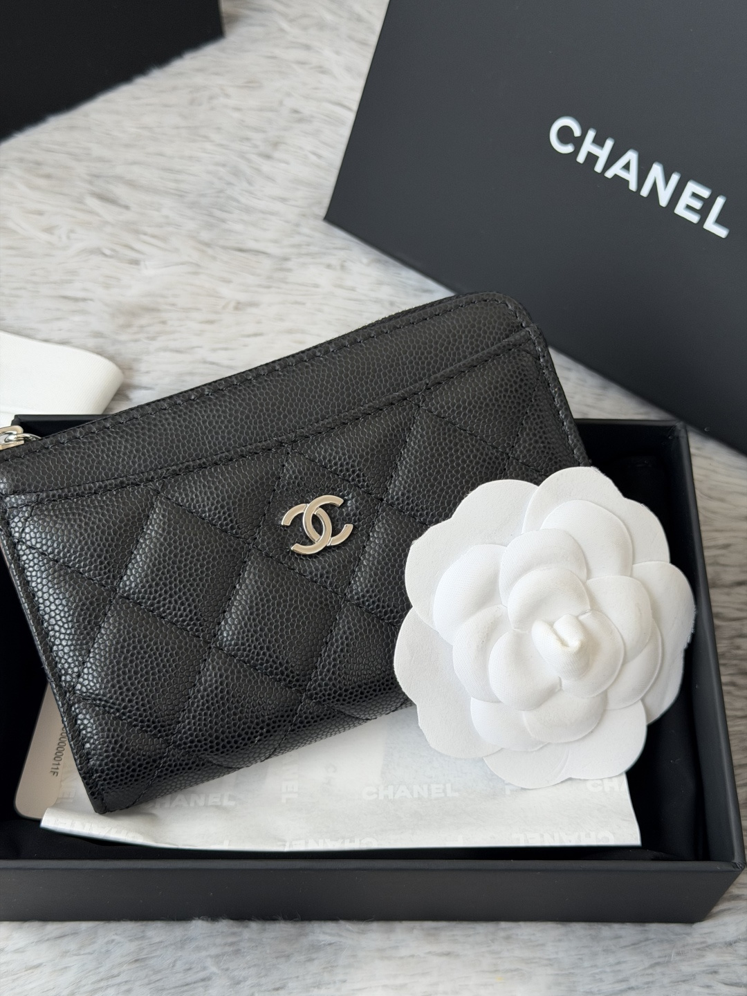 P chanel-鱼子酱牛皮可放零钱 信用卡 硬币 7字型单拉卡包 原单品质 款号:A3179,颜色 P chanel-鱼子酱牛皮可放零钱 信用卡 硬币 7字型单拉卡包 原单品质 款号:A3179,颜色