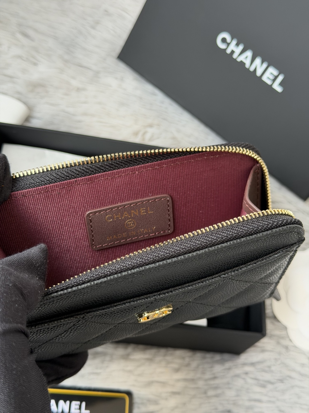 P chanel-鱼子酱牛皮可放零钱 信用卡 硬币 7字型单拉卡包 原单品质 款号:A3179,颜色 P chanel-鱼子酱牛皮可放零钱 信用卡 硬币 7字型单拉卡包 原单品质 款号:A3179,颜色