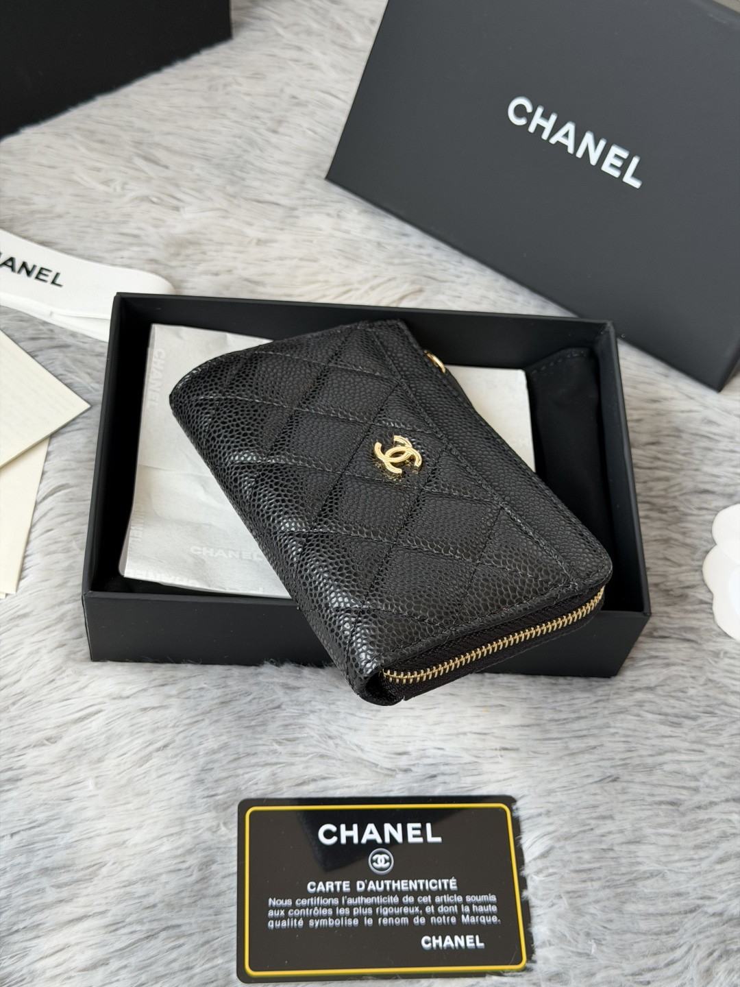P chanel-鱼子酱牛皮可放零钱 信用卡 硬币 7字型单拉卡包 原单品质 款号:A3179,颜色 P chanel-鱼子酱牛皮可放零钱 信用卡 硬币 7字型单拉卡包 原单品质 款号:A3179,颜色