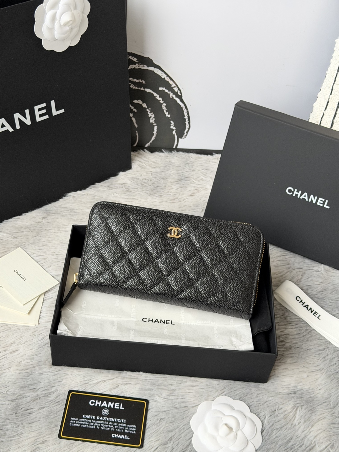 PCHANEL   经典cf长款拉链包到货！后面有🈶口袋 香奶奶经典款 进口鱼子酱牛皮 菱格 非常耐看！