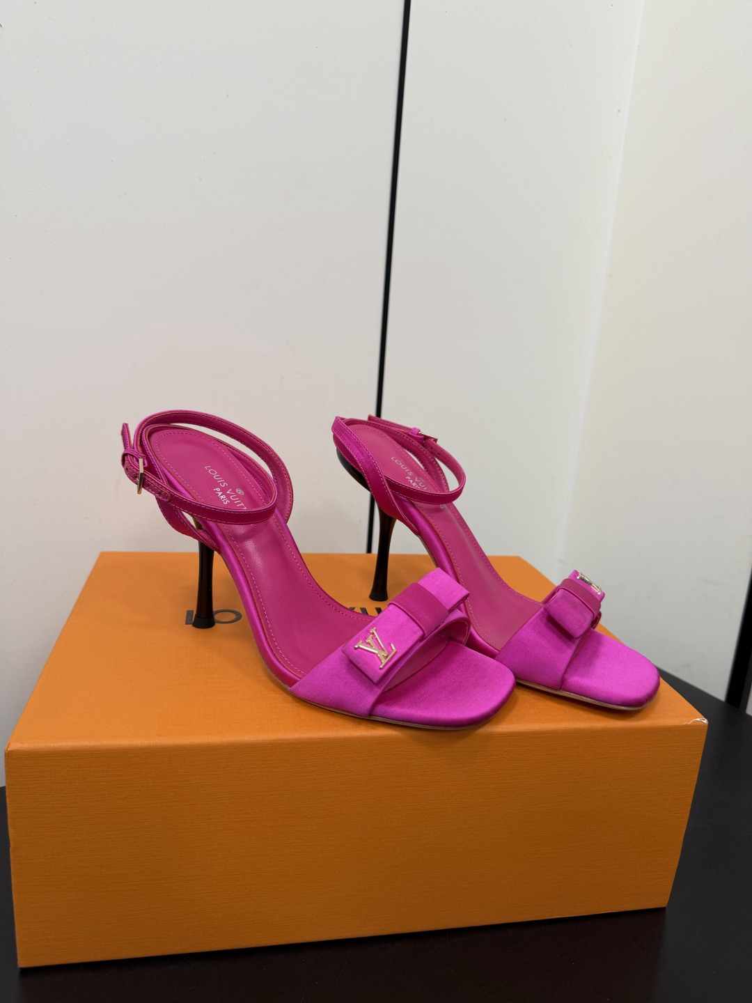Louis Vuitton Sandals