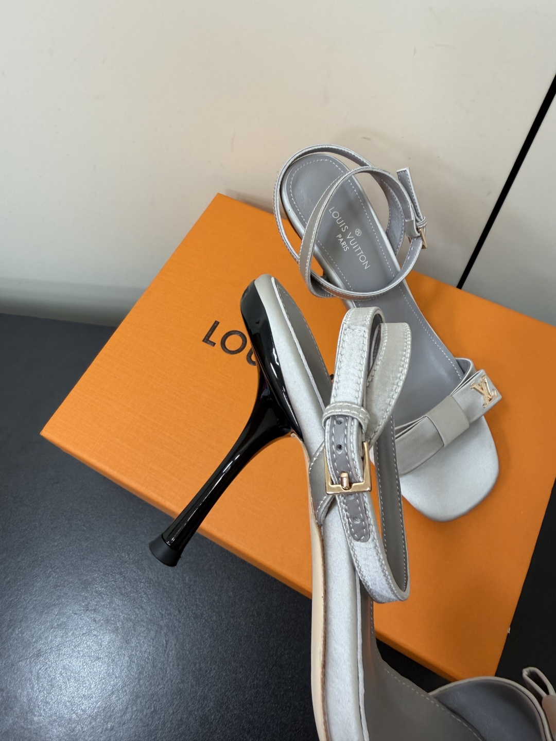 Louis Vuitton Sandals