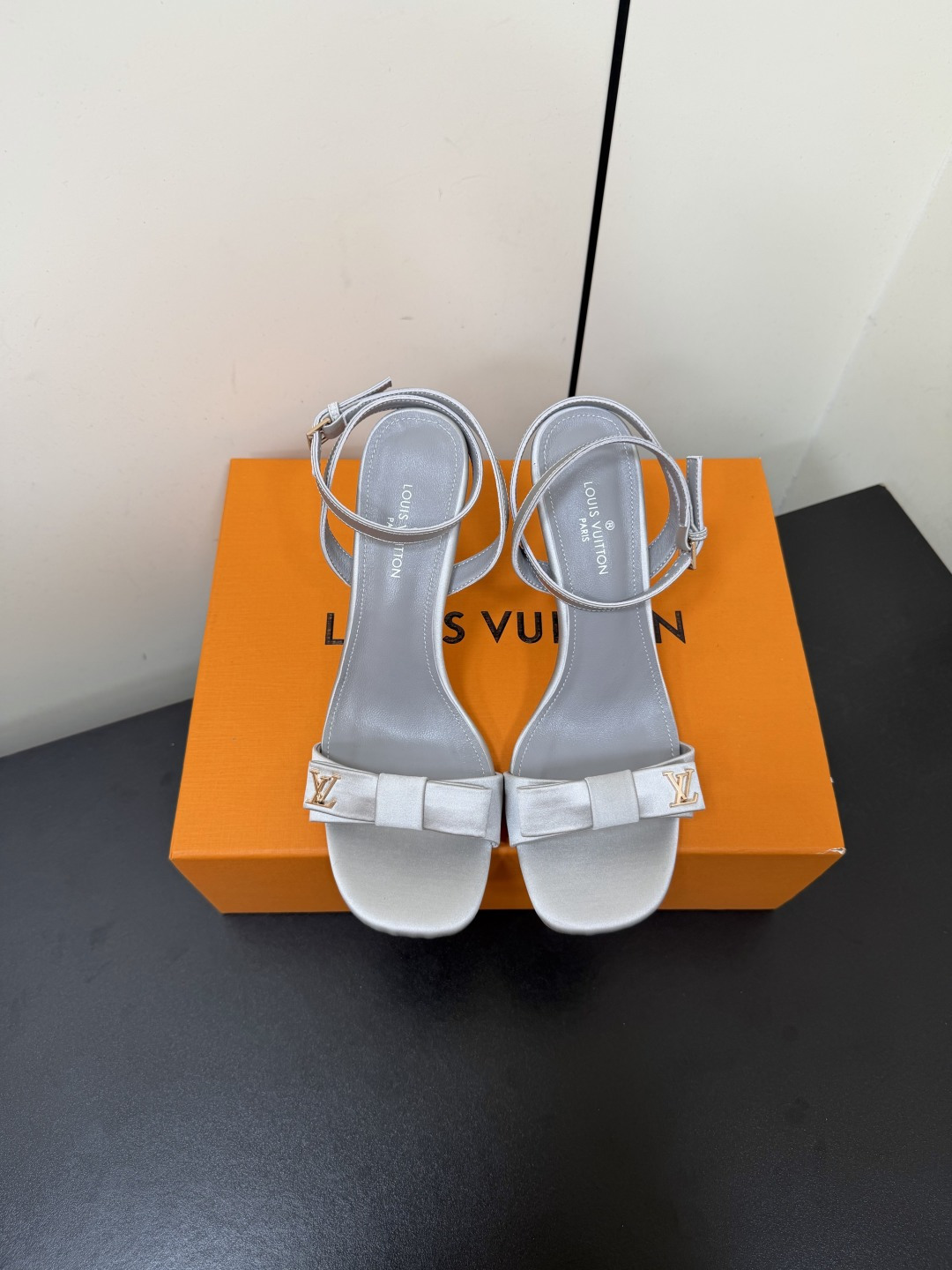 Louis Vuitton Sandals
