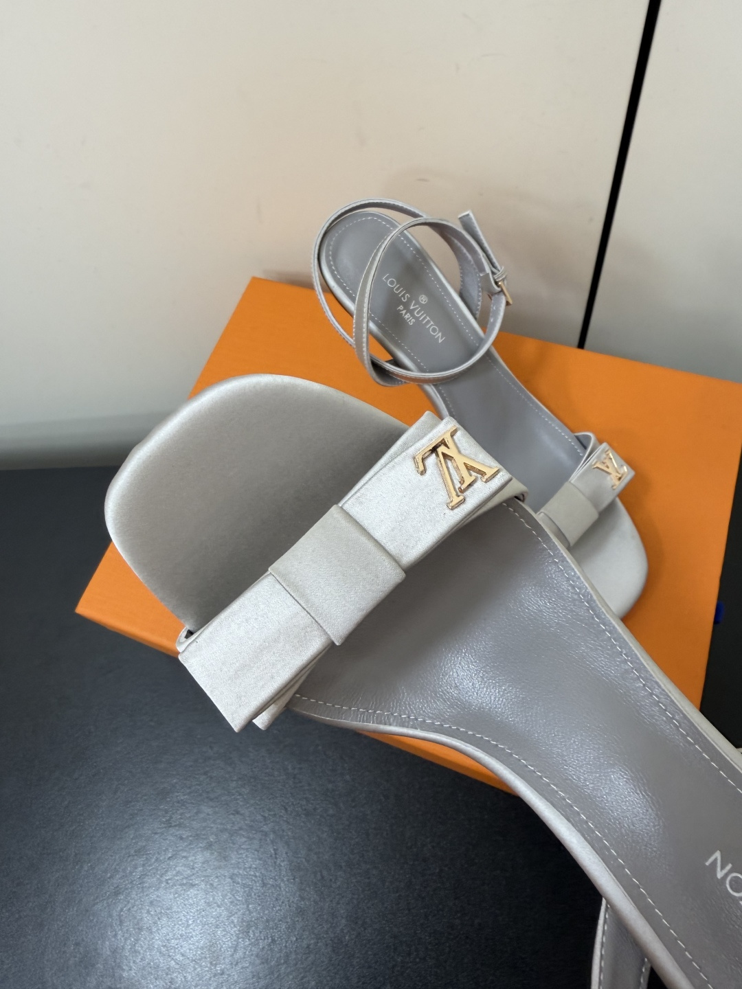 Louis Vuitton Sandals