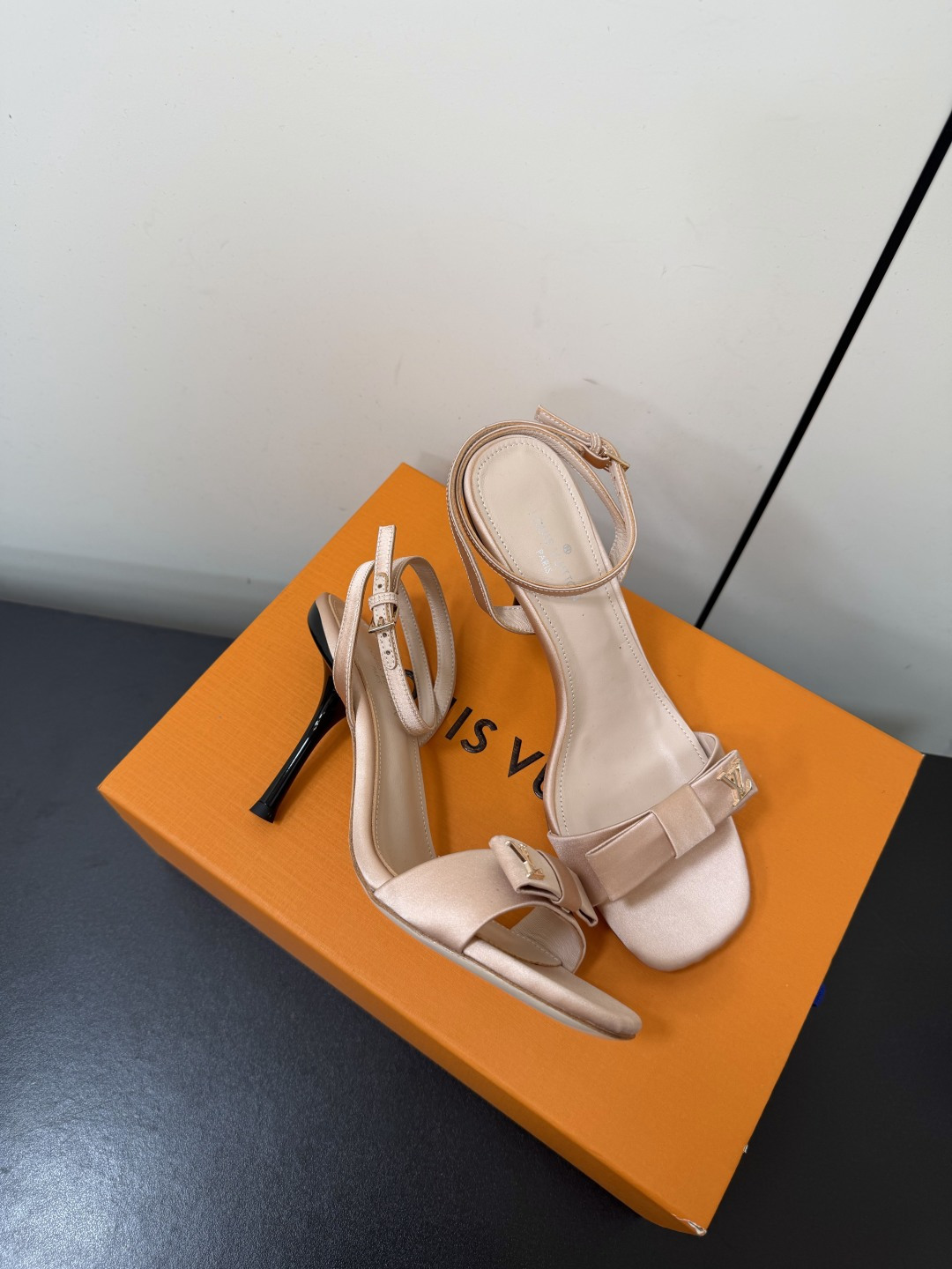 Louis Vuitton Sandals