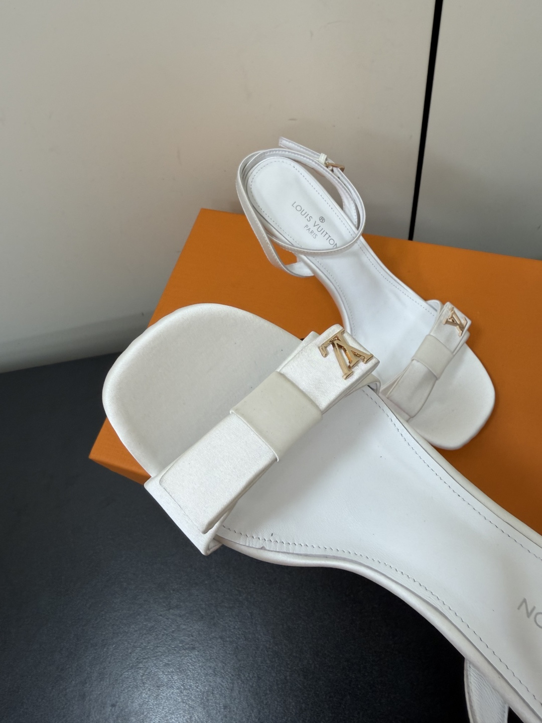 Louis Vuitton Sandals