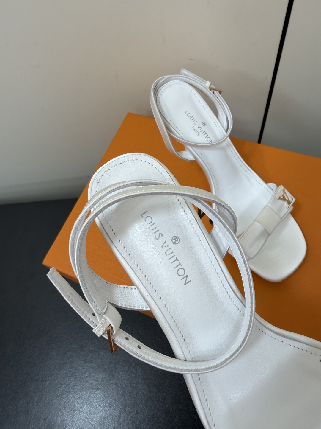 Louis Vuitton Sandals