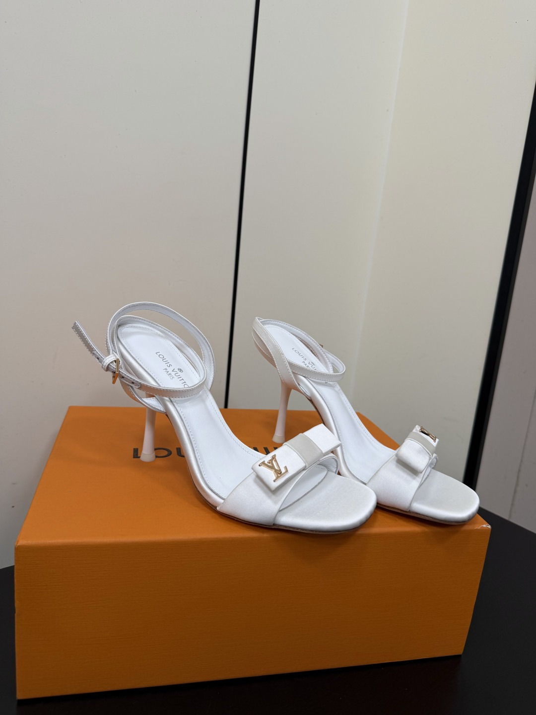 Louis Vuitton Sandals