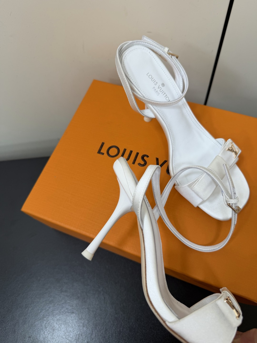 Louis Vuitton Sandals