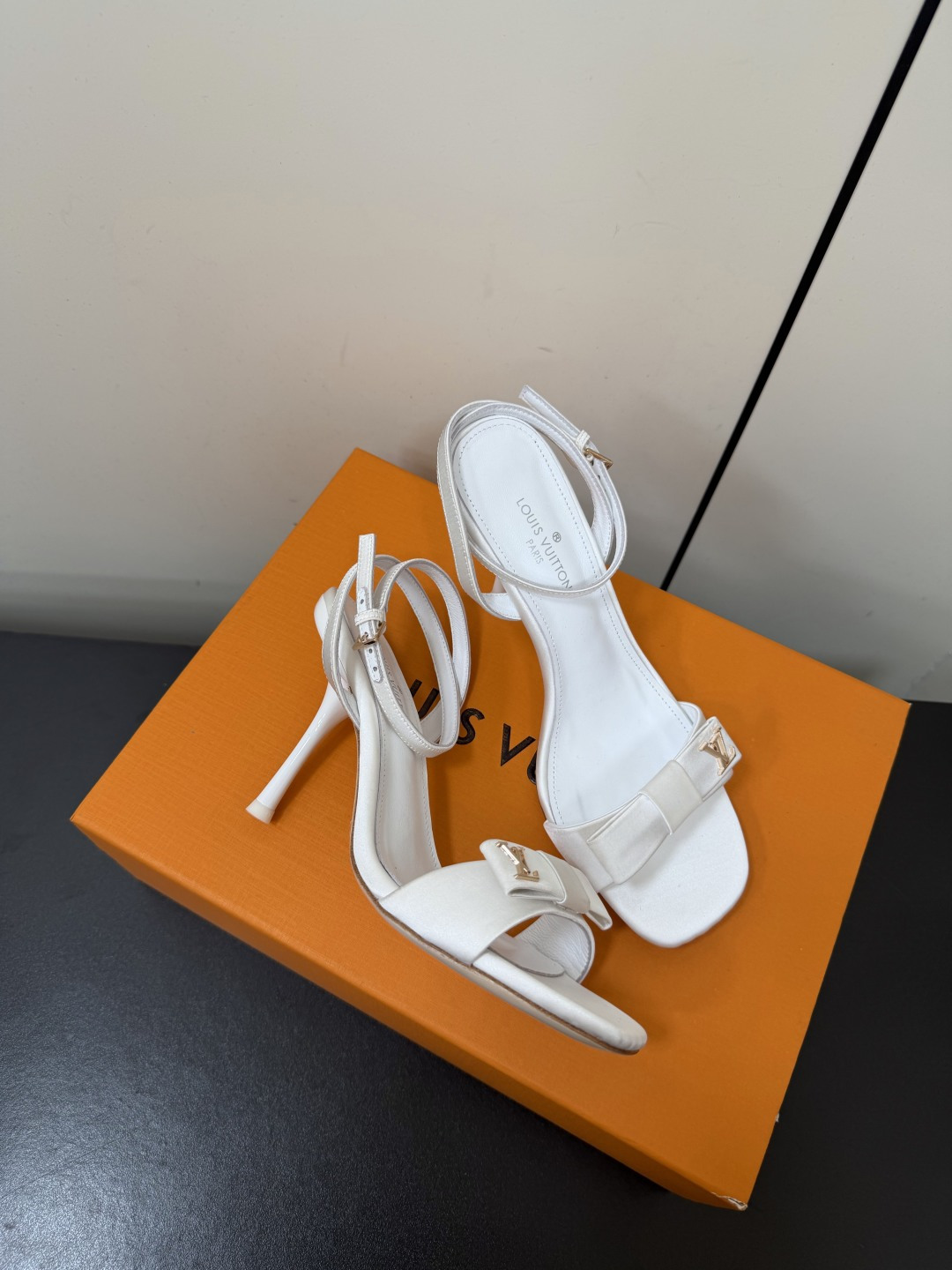 Louis Vuitton Sandals
