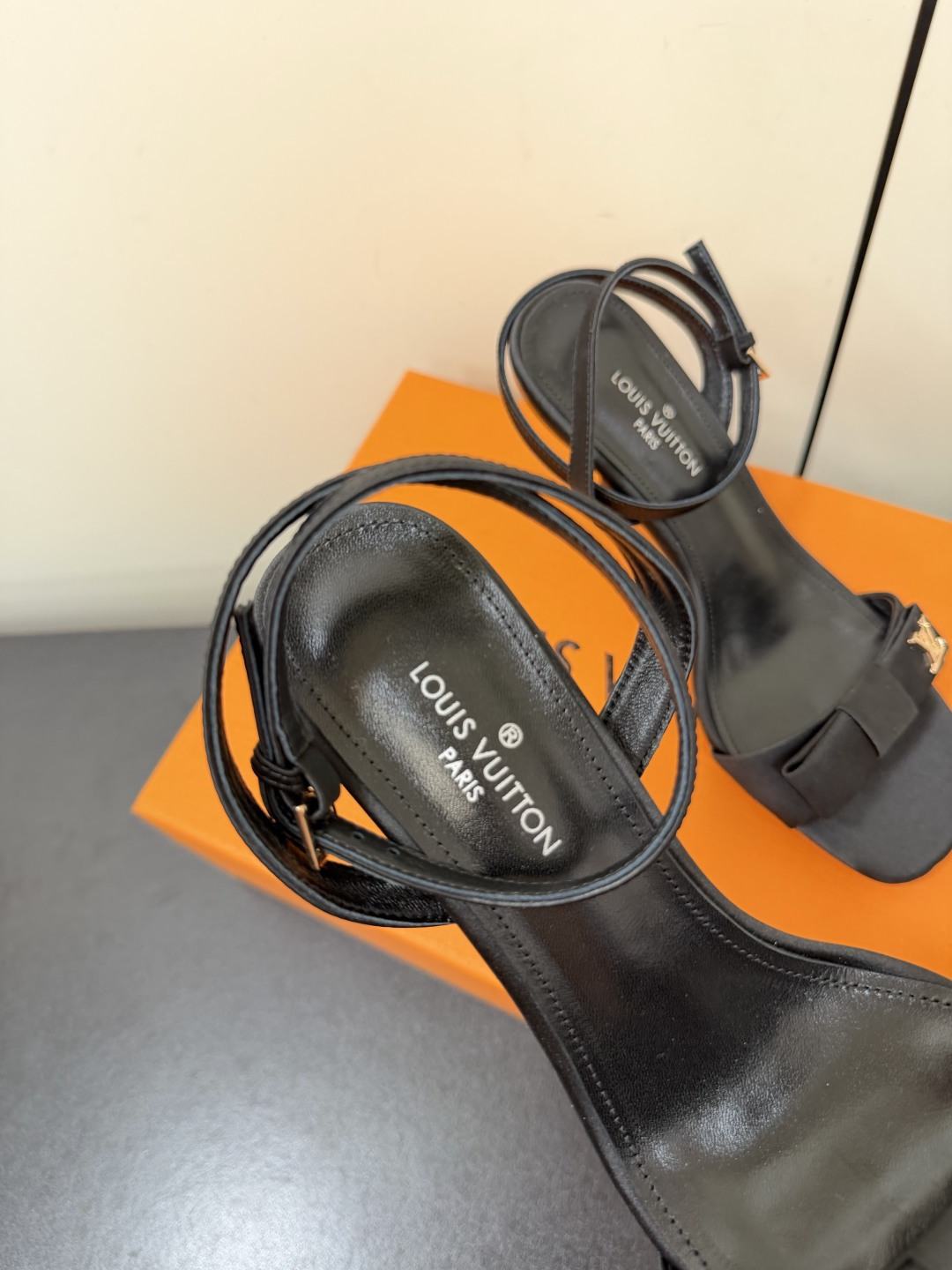Louis Vuitton Sandals