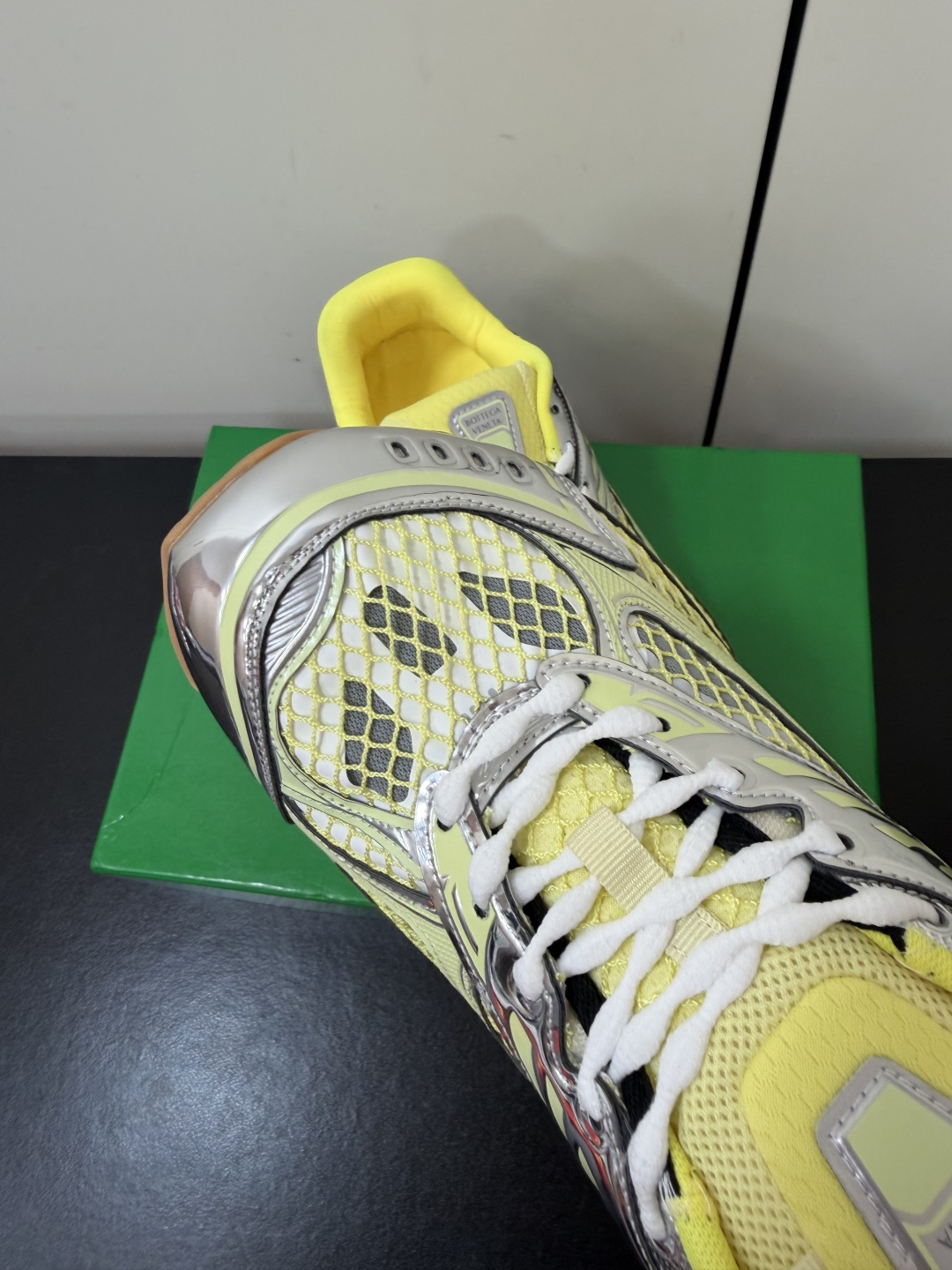 Bottega Veneta Sneakers