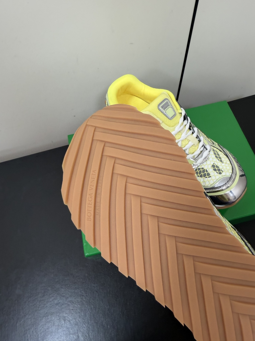 Bottega Veneta Sneakers