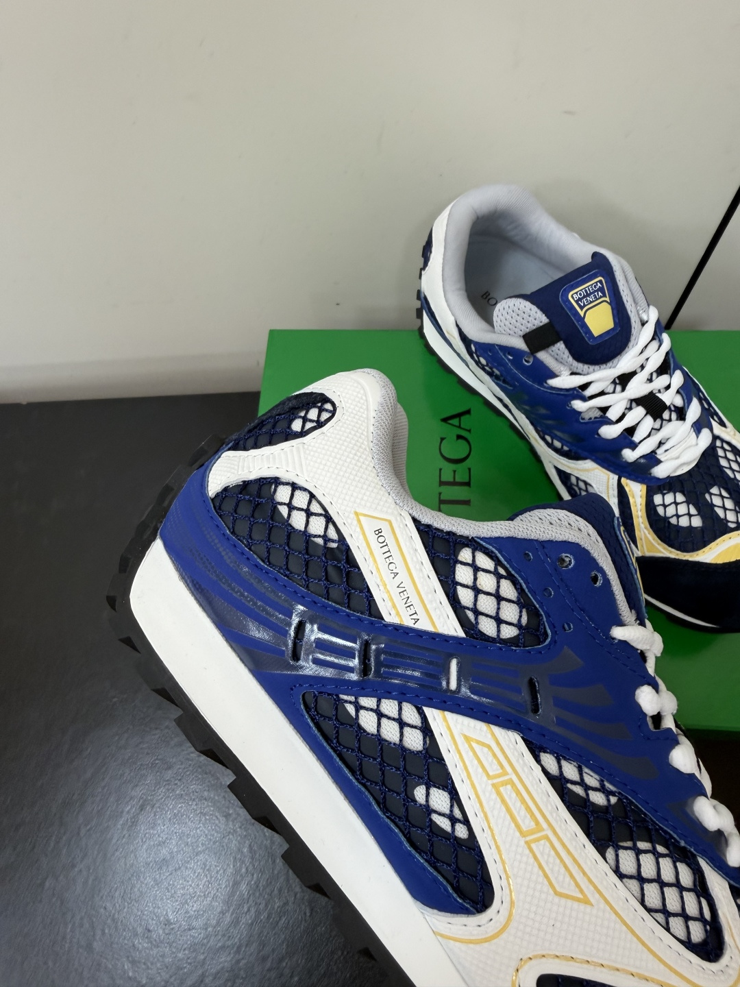 Bottega Veneta Sneakers
