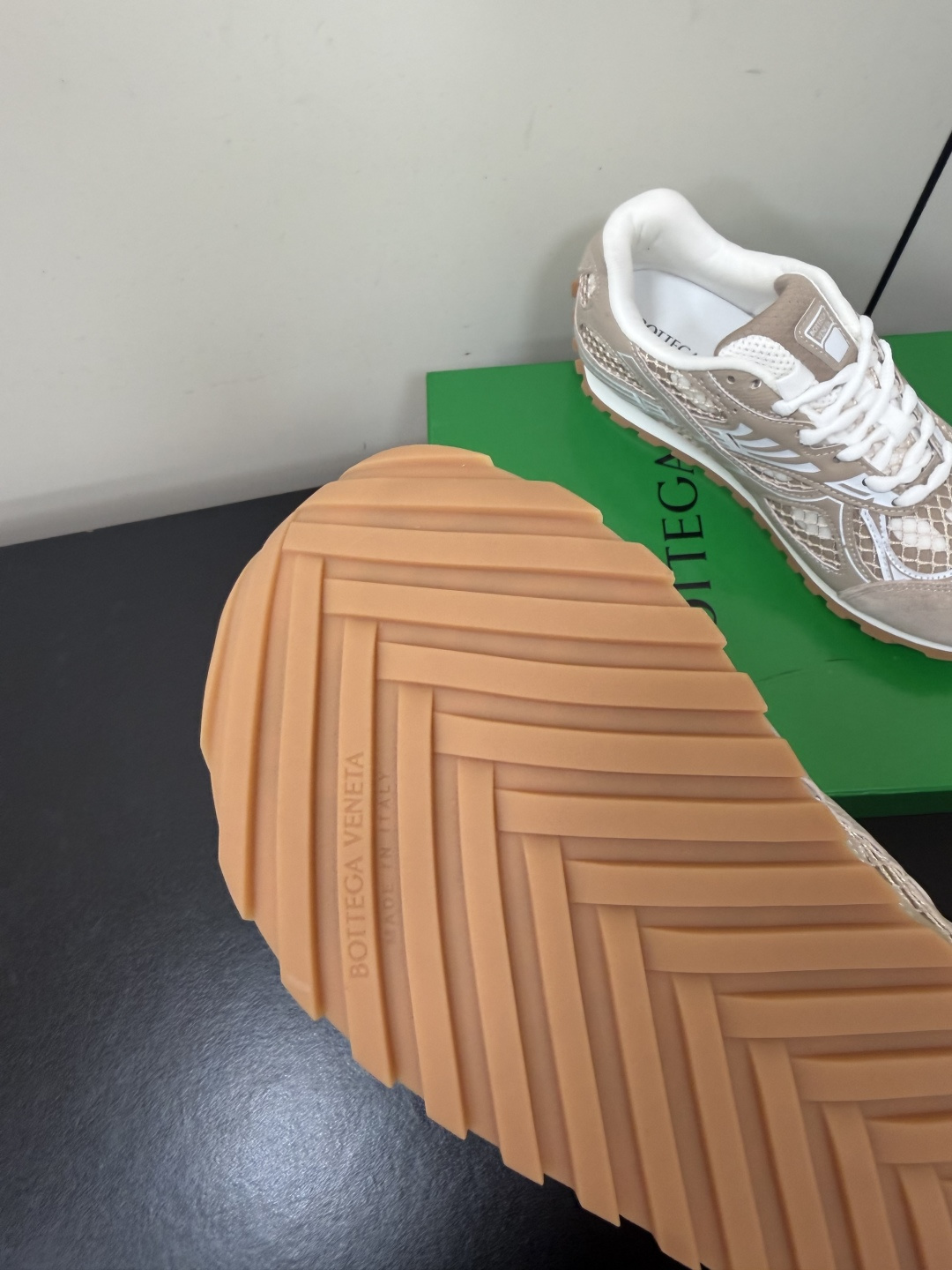 Bottega Veneta Sneakers