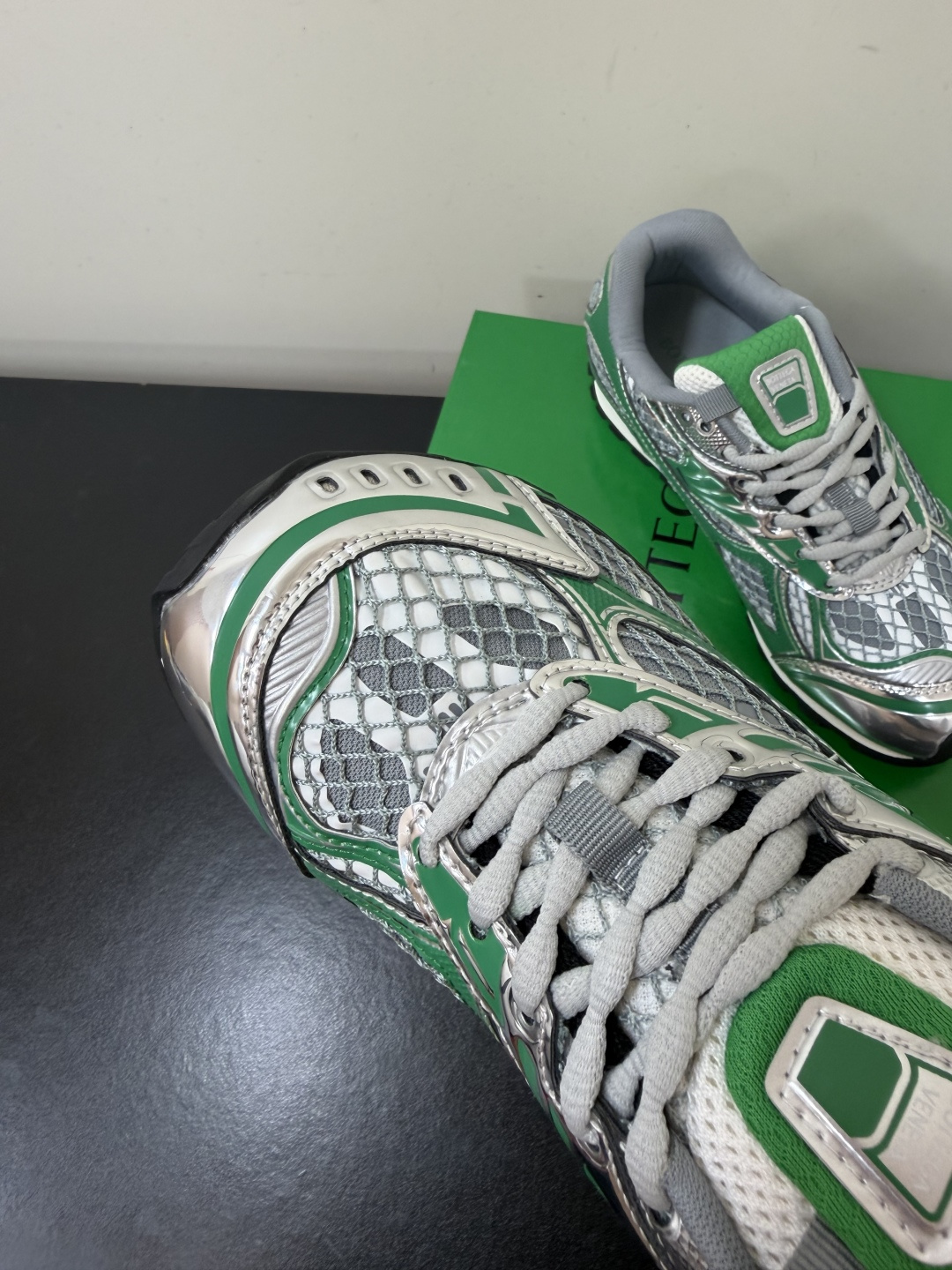 Bottega Veneta Sneakers