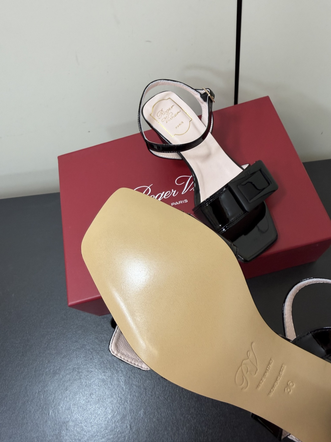 RV women's shoes Roger Vivier Rv — photo 9